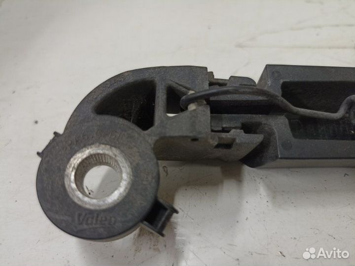 Поводок стеклоочистителя задний Audi A4 B8