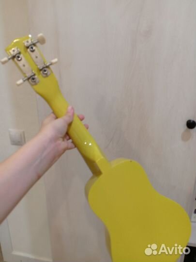 Укулеле с чехлом