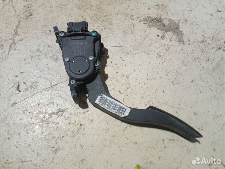 Педаль газа Geely Emgrand X7