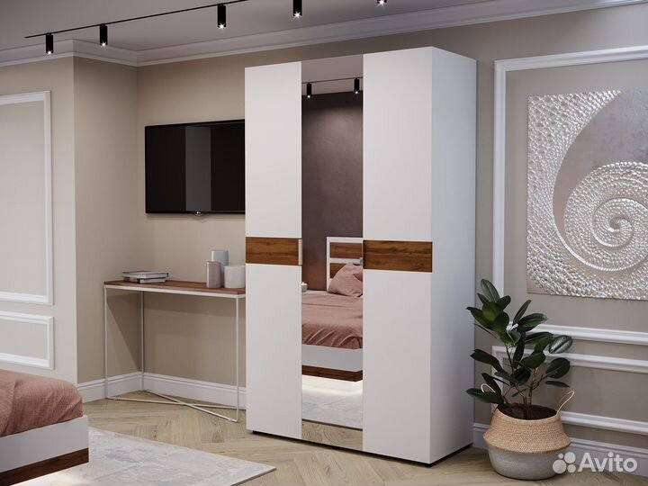 Риальто Шкаф 3х-дверный распашной SK1200