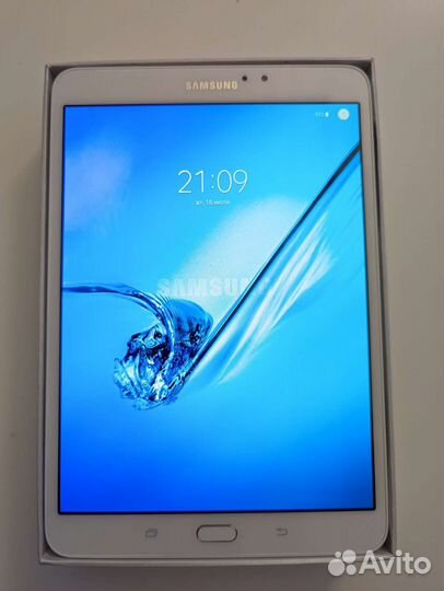 Планшет Samsung Galaxy Tab S2 8.0
