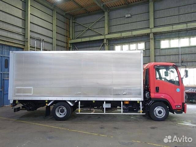 Промтоварный фургон Isuzu Forward (F-Series), 2012