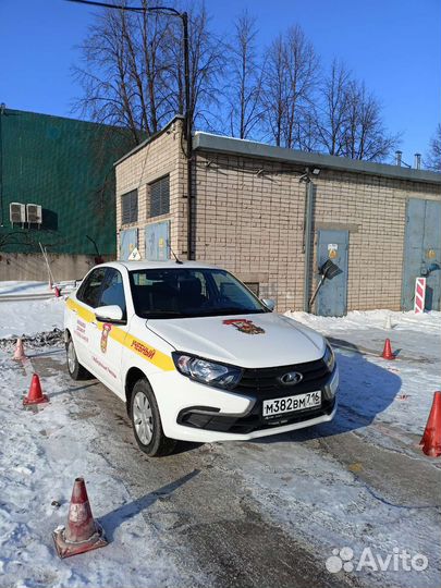 Инструктор по вождению Механика и АКПП (автомат )