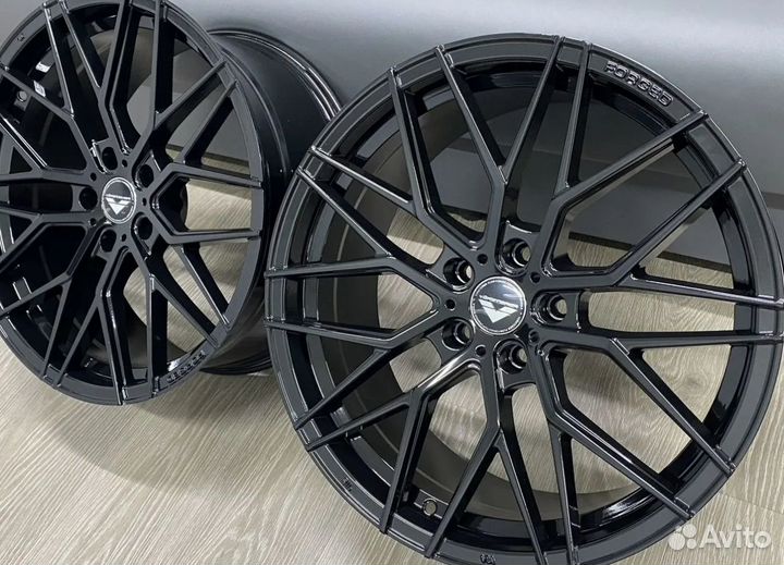 Диски одноширокие VF107 R18 5-120 на BMW F-series
