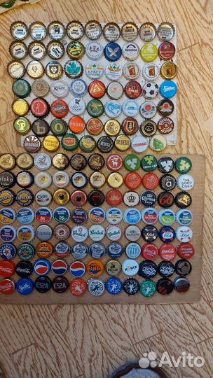 Пивные крышки и плакетки