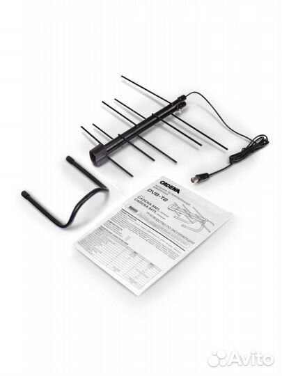 Антенна комнатная cadena BAS-5133-5V активная