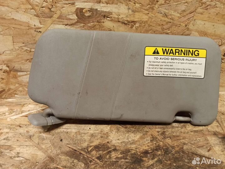 Козырек левый Kia Cerato 1