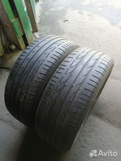 Bridgestone Potenza S001 235/45 R19