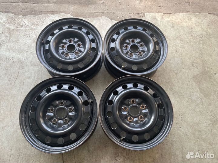 Оригинальные диски на 16 на Тайота поштучно