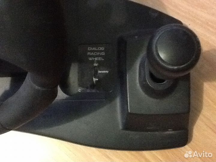 Продам б/у игровой руль dialog без педал