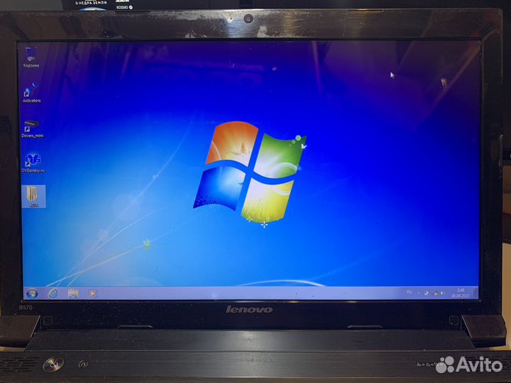Lenovo Intel Core I3/4 GGB Ram/320 GGB HDD