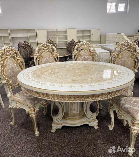 Стол круглый