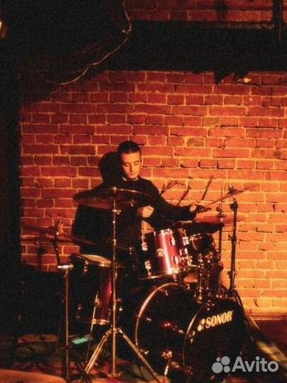 Уроки по барабанам, кахону, гитаре