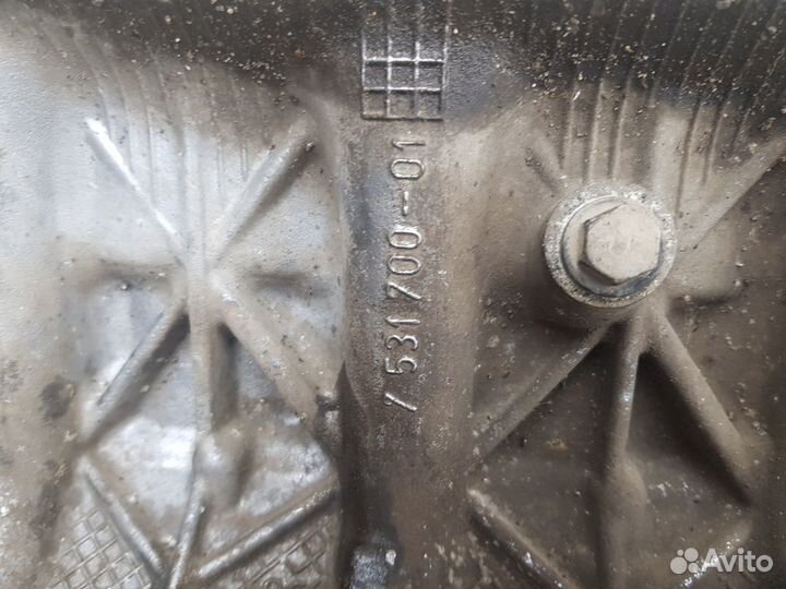 Блок цилиндров на BMW n62 b40