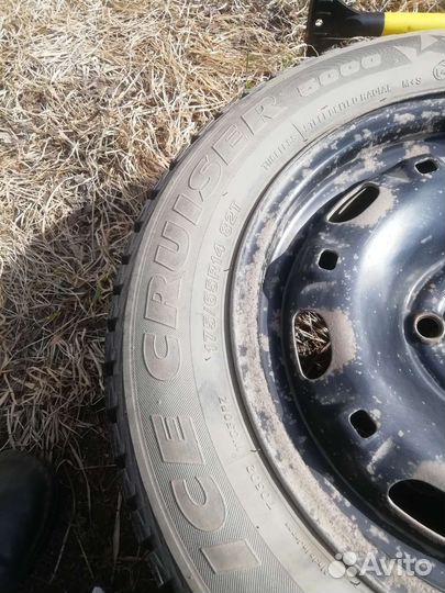 Bridgestone Ice Cruiser 5000 175/65 R14