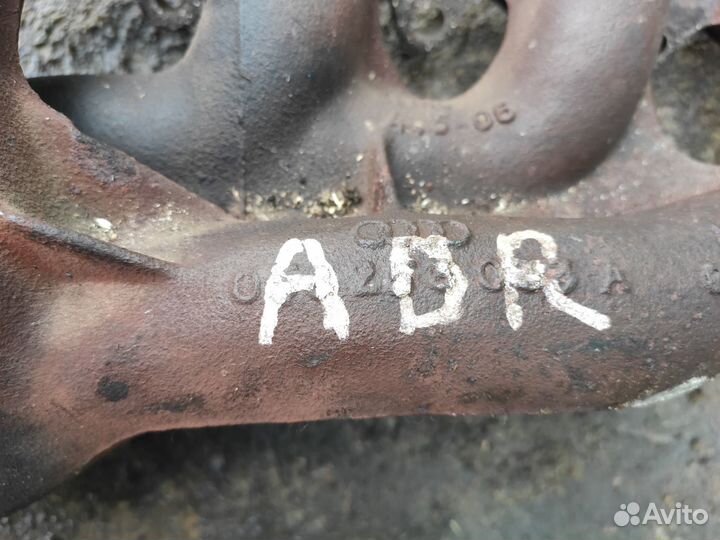 Коллектор выпускной Volkswagen Passat B5 1.8