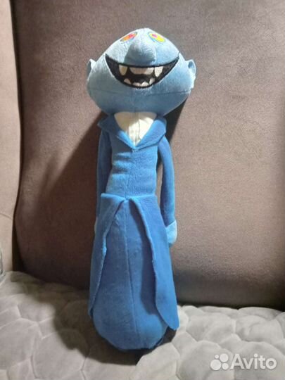 Игрушка из Икеи вампир