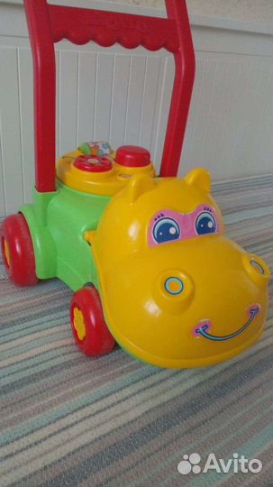 Игрушка-каталка бегемот