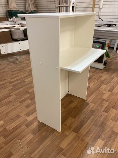 Мини ресепшн стойка 70 см