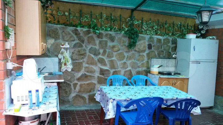 Комната 16 м² в 4-к., 1/3 эт.