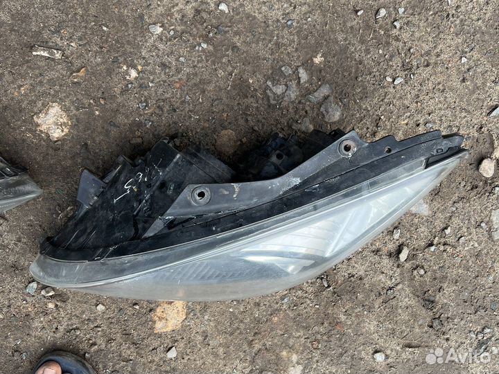 Правая и левая фара хендай ай 30 i 30 дорестайлинг
