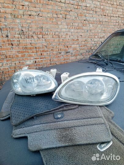 Фары газ 31105