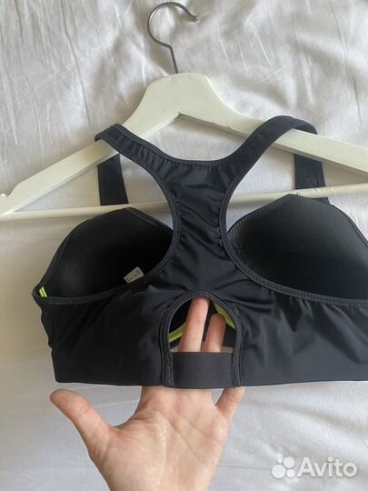 Спортивный топ бра nike 80B (eu 36B)