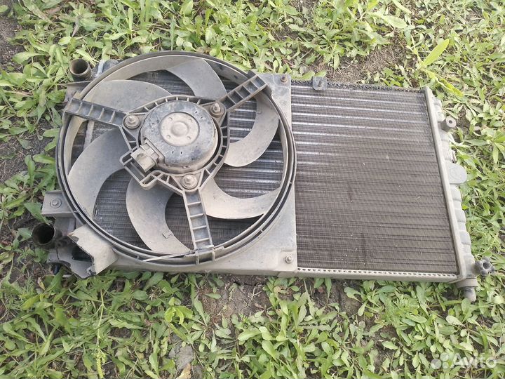 Радиатор охлаждения двигателя на лада калина