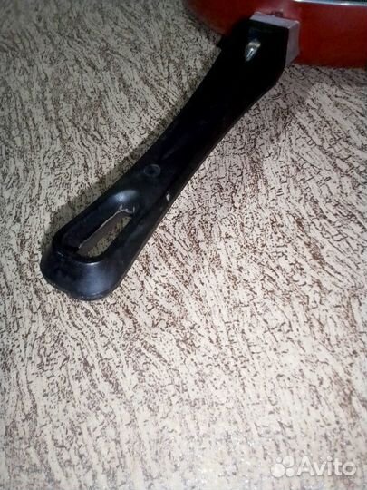 Сковорода с крышкой 30