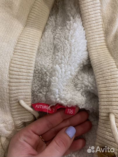 Теплая кофта для девочки