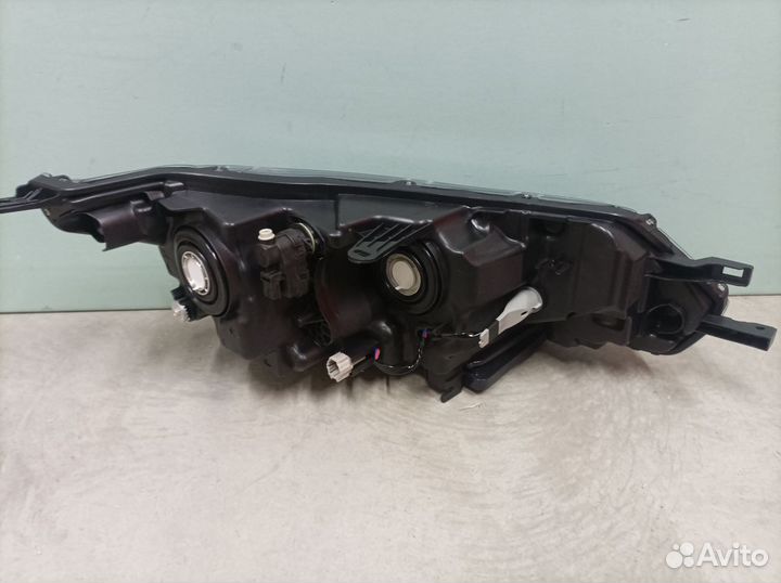 Фара левая Nissan Qashqai 2 J11