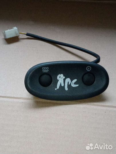 Toyota Yaris кнопки салона