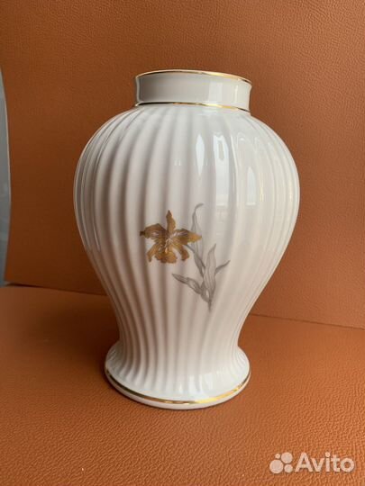 Фарфоровая Ваза Франция Лимож