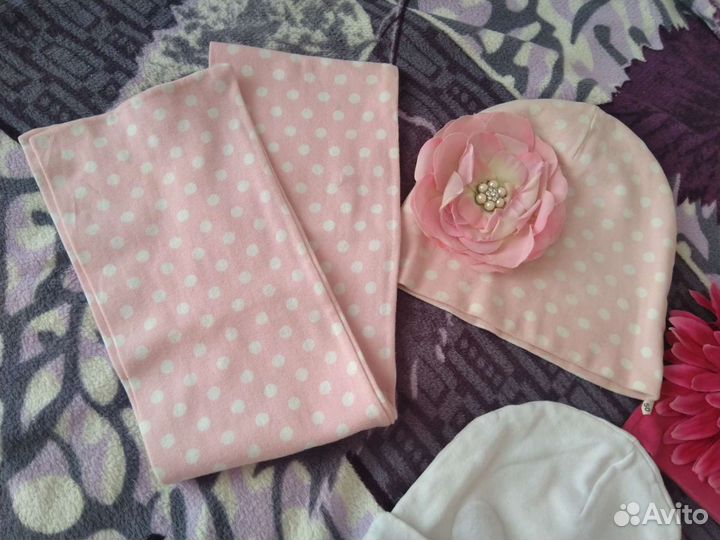 Комплект шапка со съёмным цветком, шарф