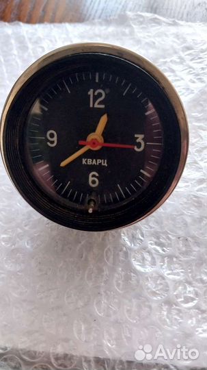 Часы автомобильные