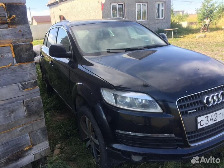 Ауди Q 7 фонари оригинал пара