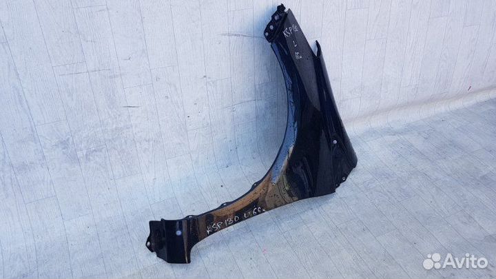Крыло лев. перед. toyota vitz