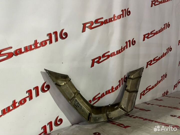 Молдинг решетки радиатора Nissan X-Trail T32