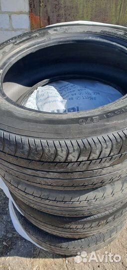 Yokohama BluEarth E70 215/60 R16