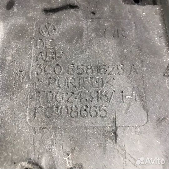 Кожух рулевой колонки Volkswagen Passat B6