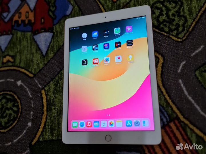 Планшет apple iPad 6 32 гб, состояние новый