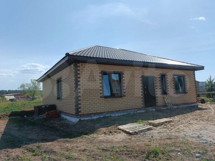 Дом 102 м² на участке 8 сот.