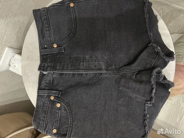 Шорты levis 27