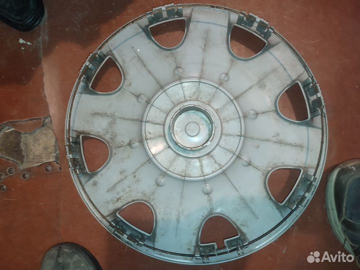 Колпак R15 VAG Volkswagen 110601147