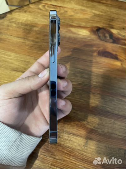 Телефон iPhone 13 pro