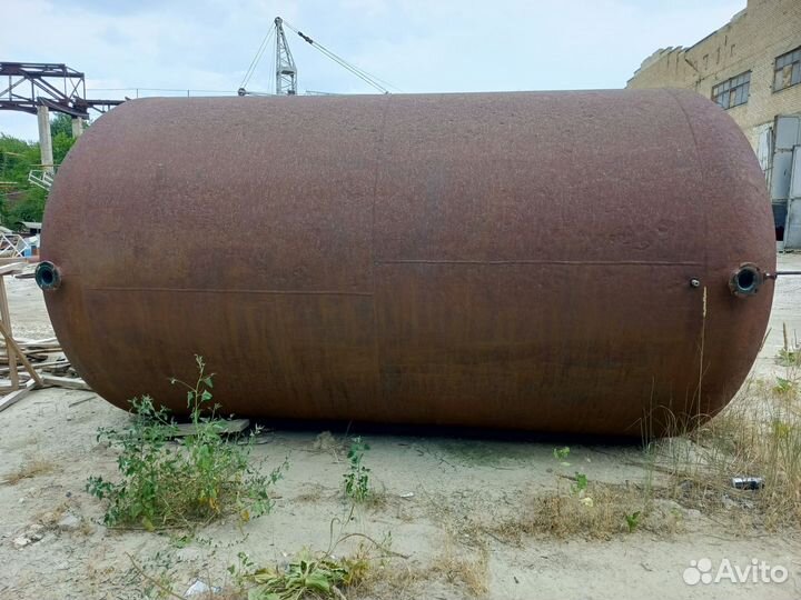 Емкость цистерна для воды, бензина, солярки
