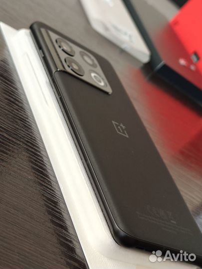 OnePlus 10 pro, 12/256 ГБ