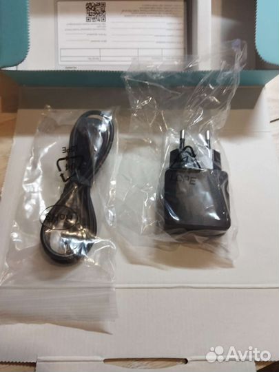 Планшет Huawei MediaPad T1-701U + Чехол и плёнка