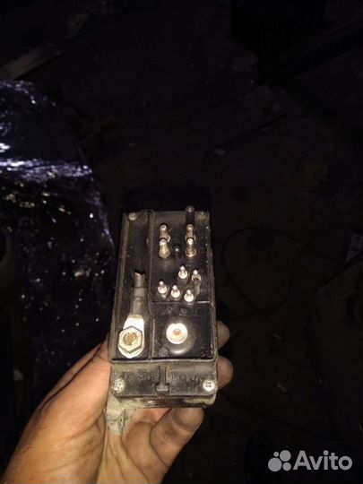 Мерседес 190/124 2.0/2.5/3.0д реле свечей накала