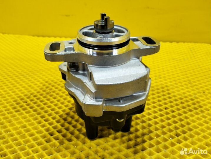 Трамблер Nissan Primera P11 GA16 2002